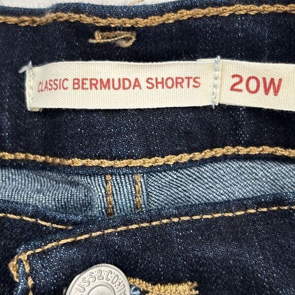 Levi’s Classic Bermuda Denim Shorts Cuffed Size 20W - Picture 2 of 6